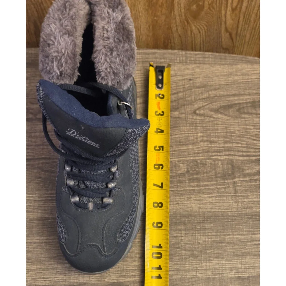 Skechers D'Lites Waterproof Winter Boots Womens Size 10 Navy Black Snow‎ Outdoor